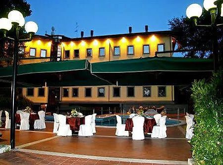 מרינו Grand Hotel Villa Dei Papi מראה חיצוני תמונה